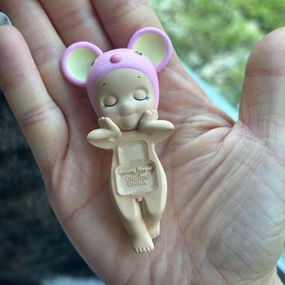 Authentic Sonny Angel Dreaming Hipper Mouse - new, unused - Picture 3 of 7